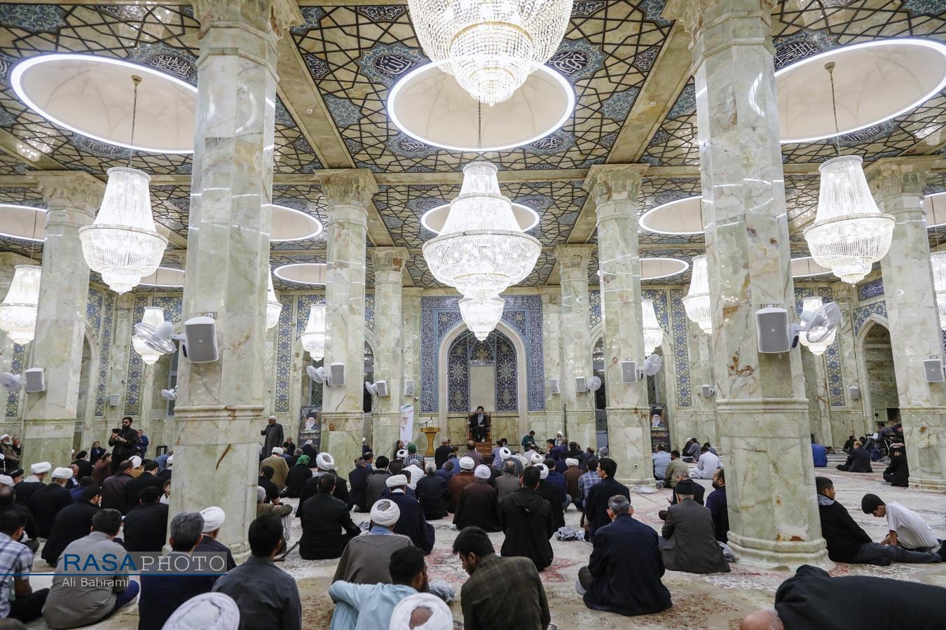 بزرگداشت شهید دکتر خرازی در حرم بانوی کرامت برگزار شد بزرگداشت شهید دکتر خرازی در حرم بانوی کرامت برگزار شد