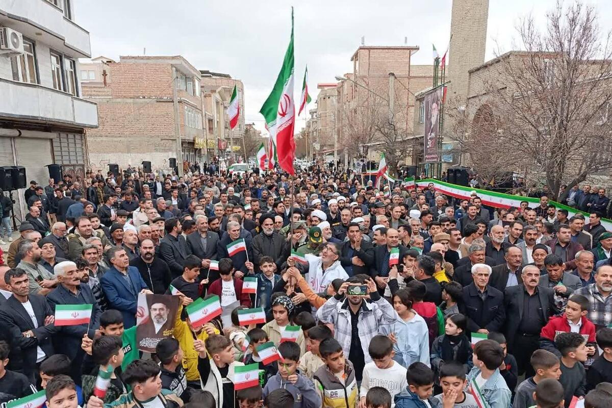 بیعت عشایر اهل سنت سلماس با رهبر انقلاب