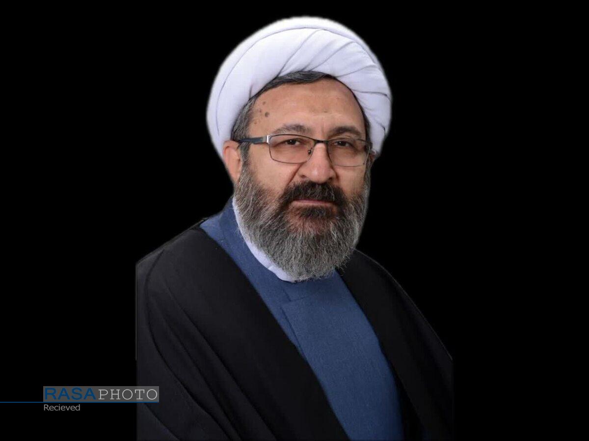 هر ندای تفرقه‌انگیز، عامل دشمن است