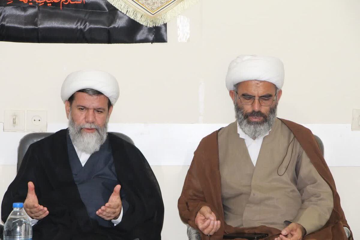 ضرورت حضور میدانی و راهبری فرهنگی مبلغین و روحانیون در تجمعات مردمی