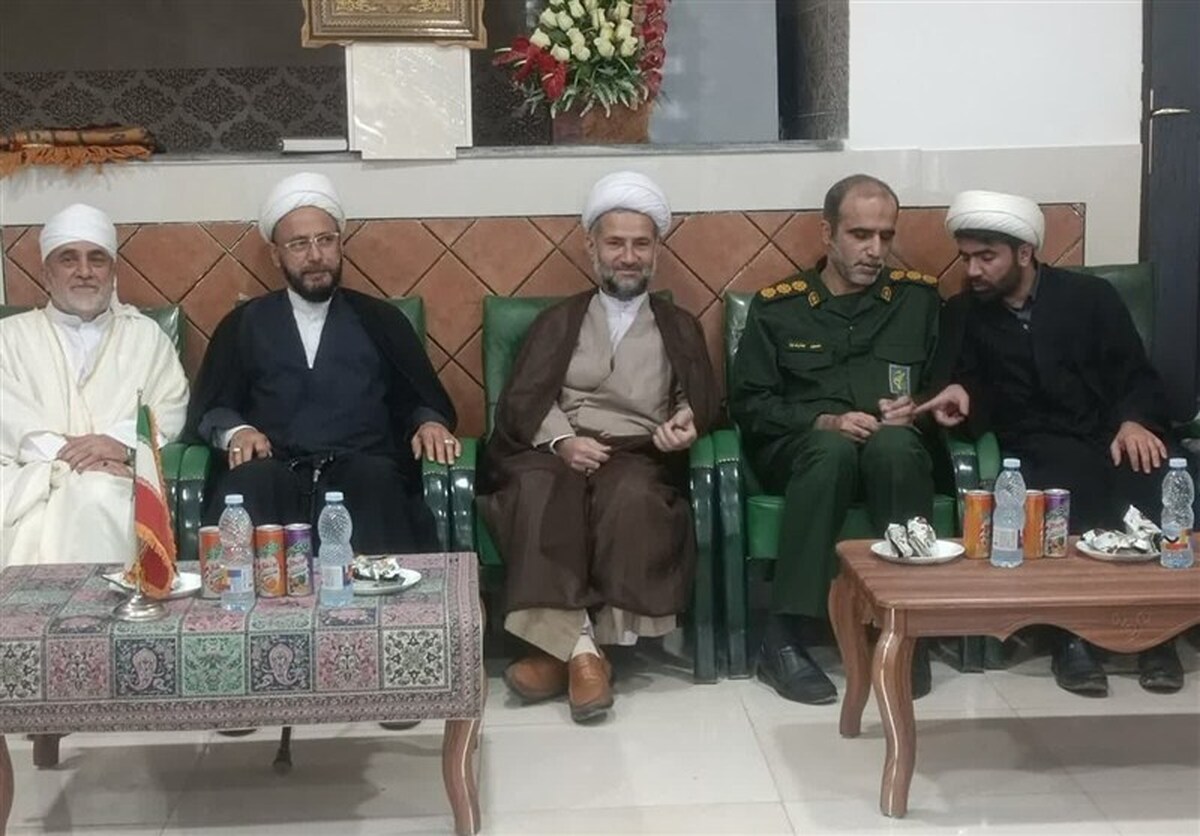 دشمن به دنبال سلطه و اختلاف میان مسلمانان است