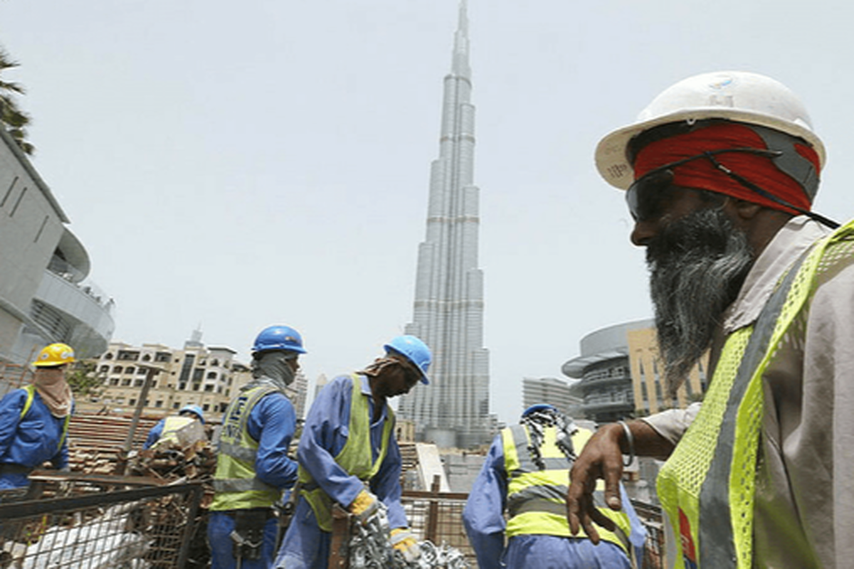امارات ۱۵ هزار کارگر و تکنسین شیعه پاکستانی را اخراج کرد