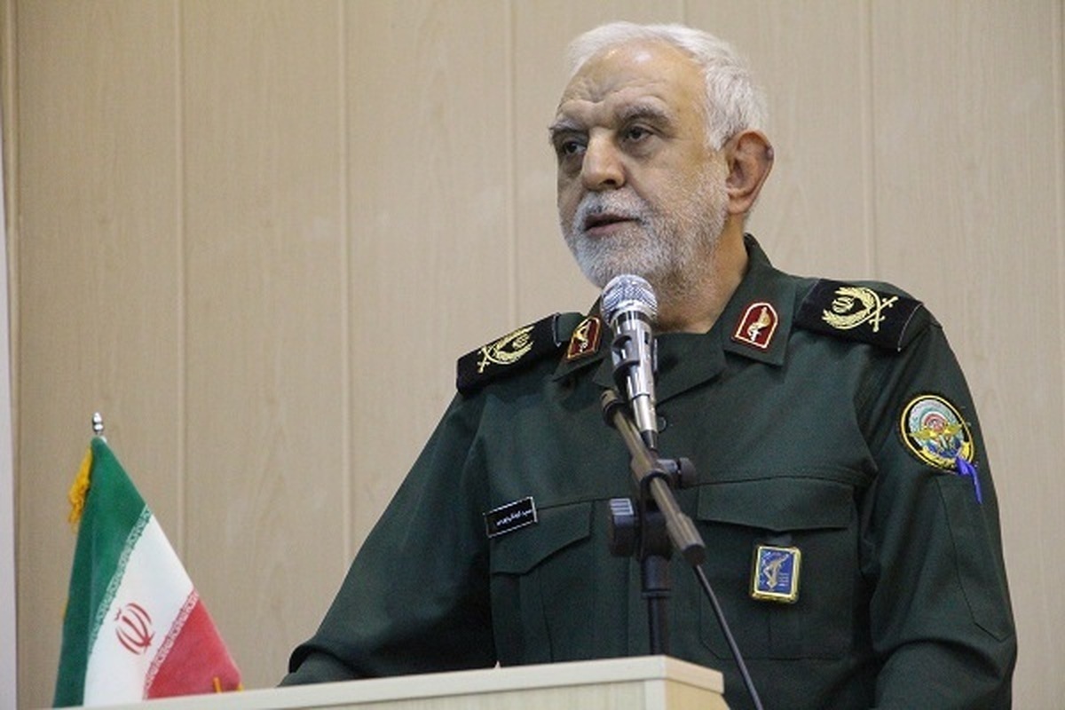 دشمن در برابر اراده ملت ایران راهی جز پذیرش شکست ندارد