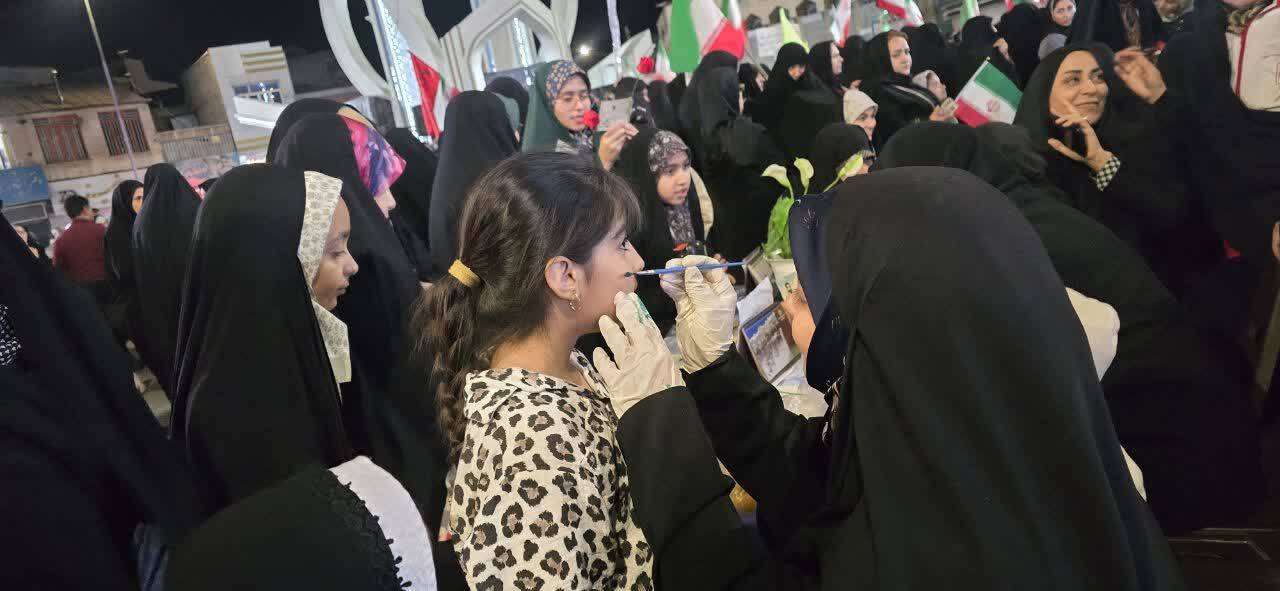 تداوم فعالیت موکب «شجره طیبه» حوزه علمیه خواهران بناب در میدان امام حسین+ تصاویر