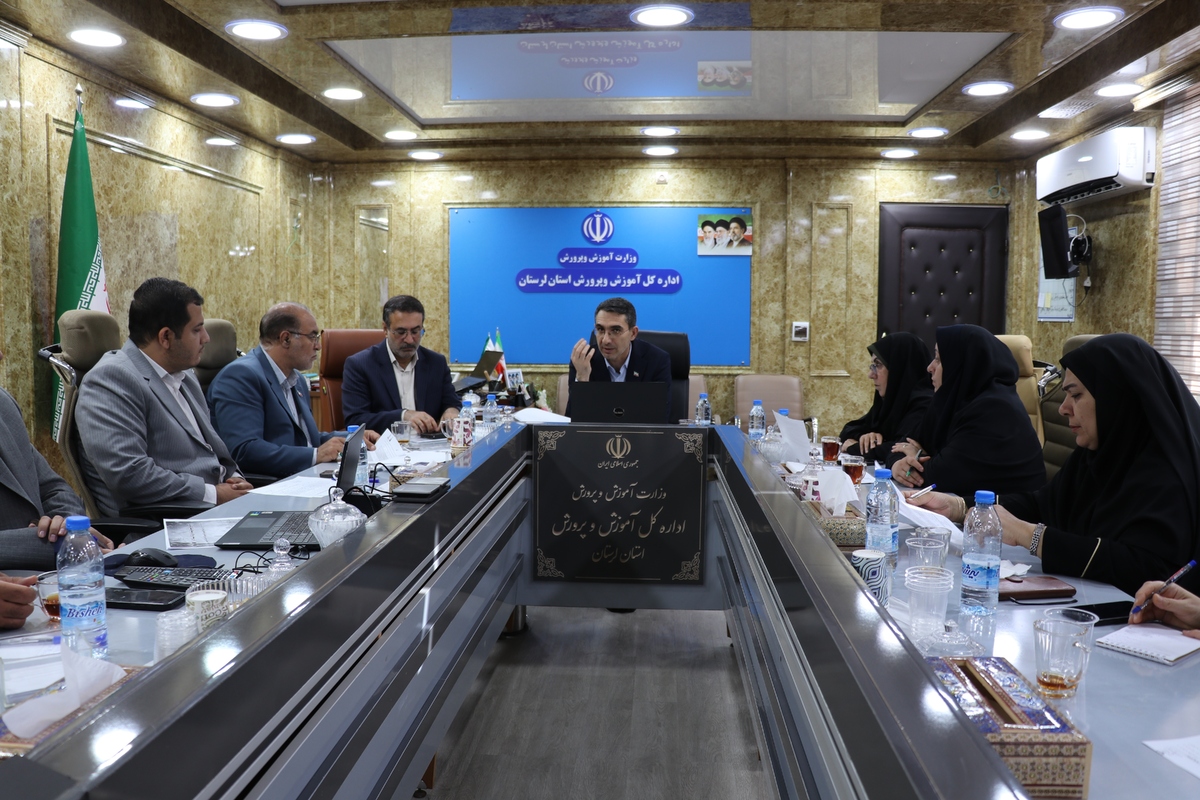 نگاه آموزش‌وپرورش لرستان به نماز، نگاهی تربیتی است

 