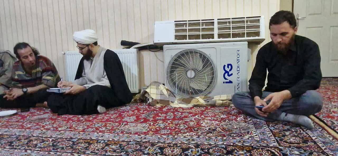 حمایت مدرسه علمیه خواهران صادقیه تبریز از خانواده آسیب‌دیده «جنگ رمضان»+ تصاویر
