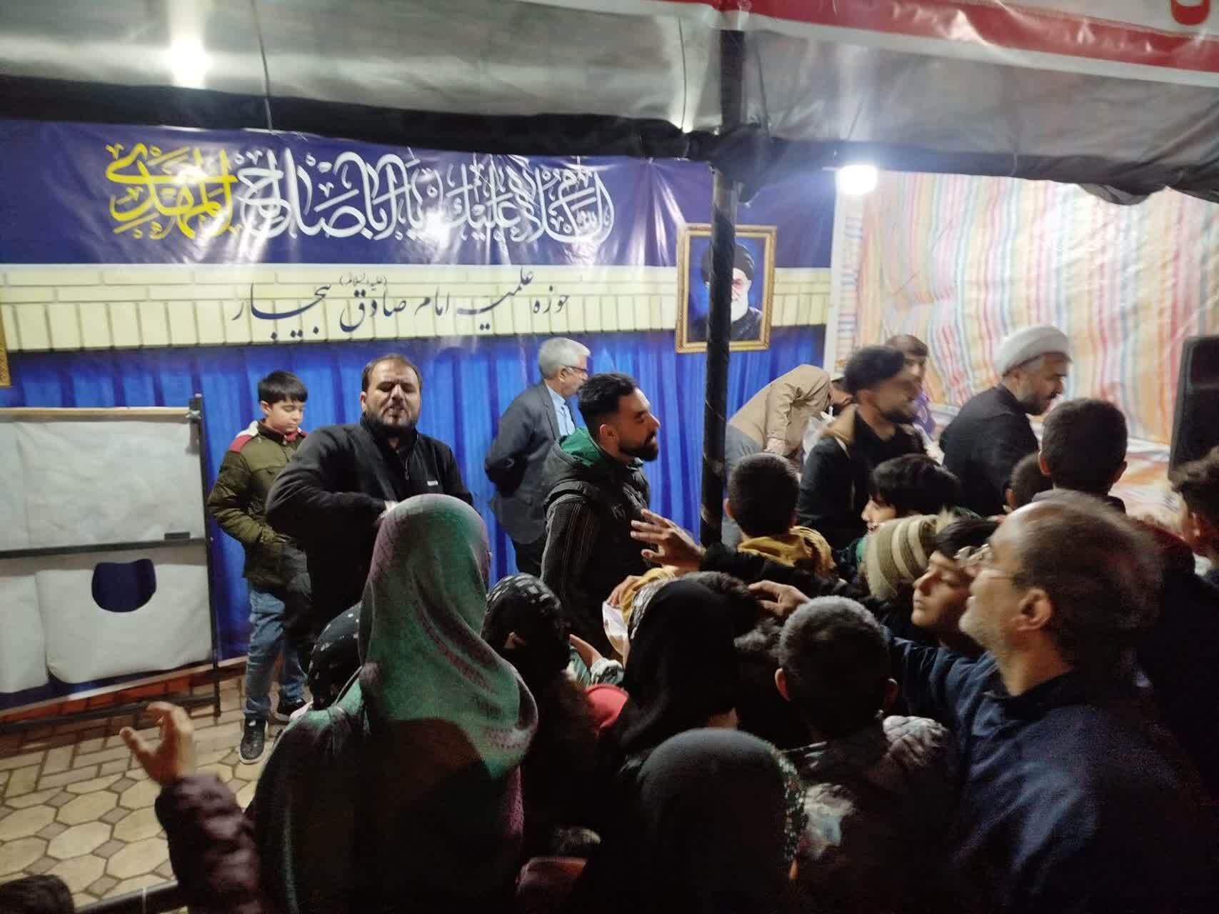 برپایی موکب جهادی من‌القلوب حوزه امام صادق+ تصاویر