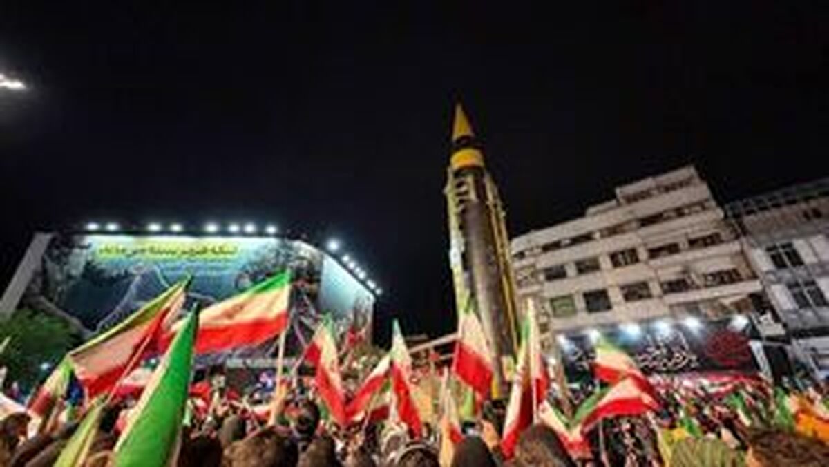 مردم ایران به جای شورش، سنگر ملی‌گرایی را انتخاب کردند