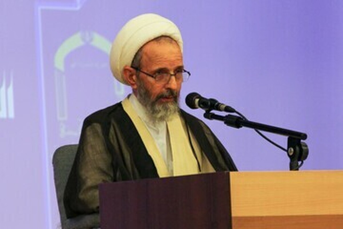شهید آیت‌الله رئیسی رئیس‌جمهوری مؤمن، ولایتمدار و انقلابی بود