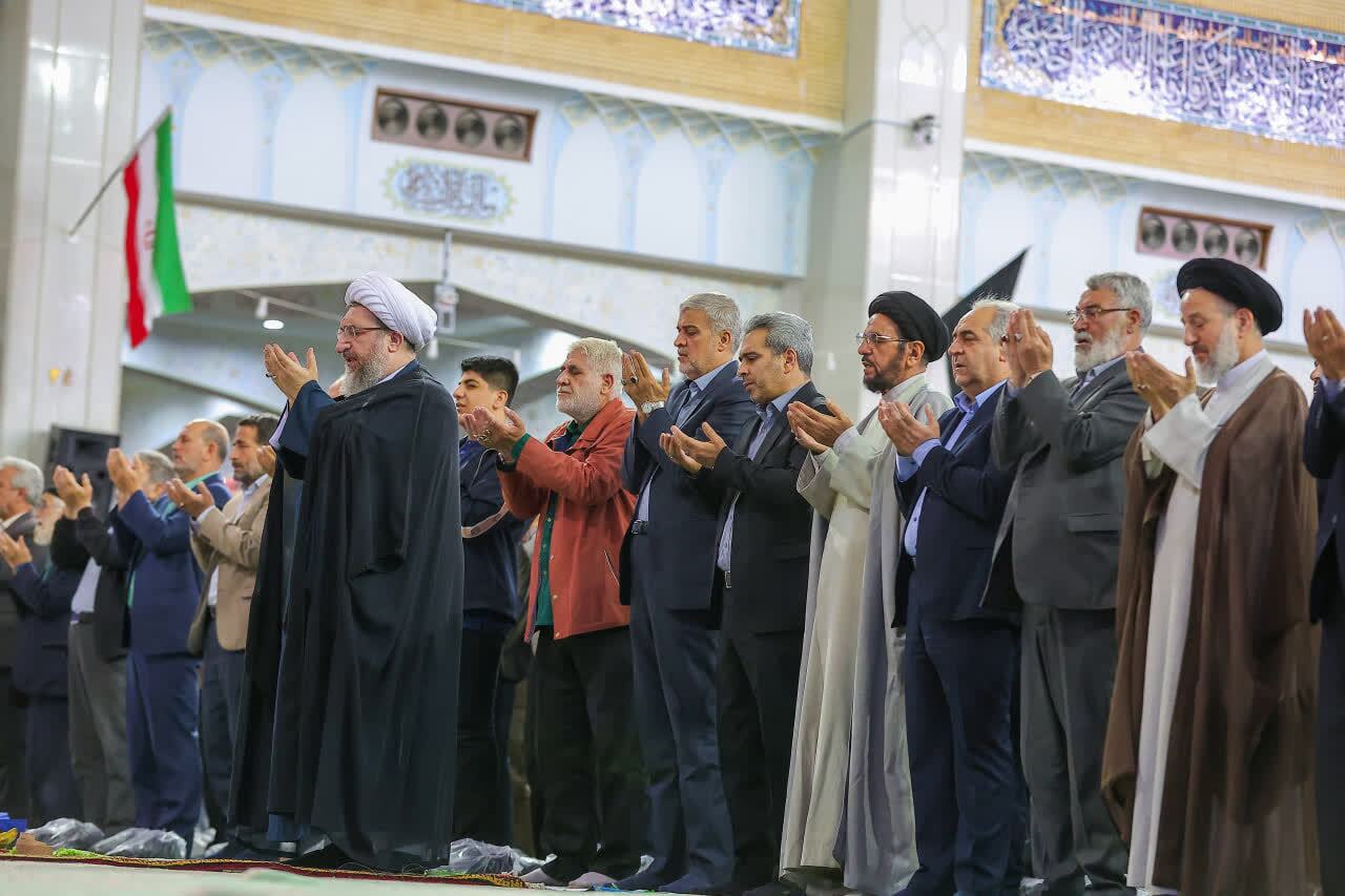 نماز عید سعید قربان در مصلای اعظم تبریز اقامه شد+ تصاویر نماز عید سعید قربان در مصلای اعظم تبریز اقامه شد+ تصاویر