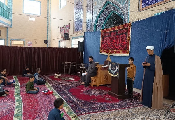 برگزاری المپیاد علمی در دبستان شریف قم؛ تلفیق آموزش علمی و تربیت دینی