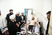 عیادت مسئولان حوزوی فارس از مبلغ ایثارگر و جهادی سانحه دیده