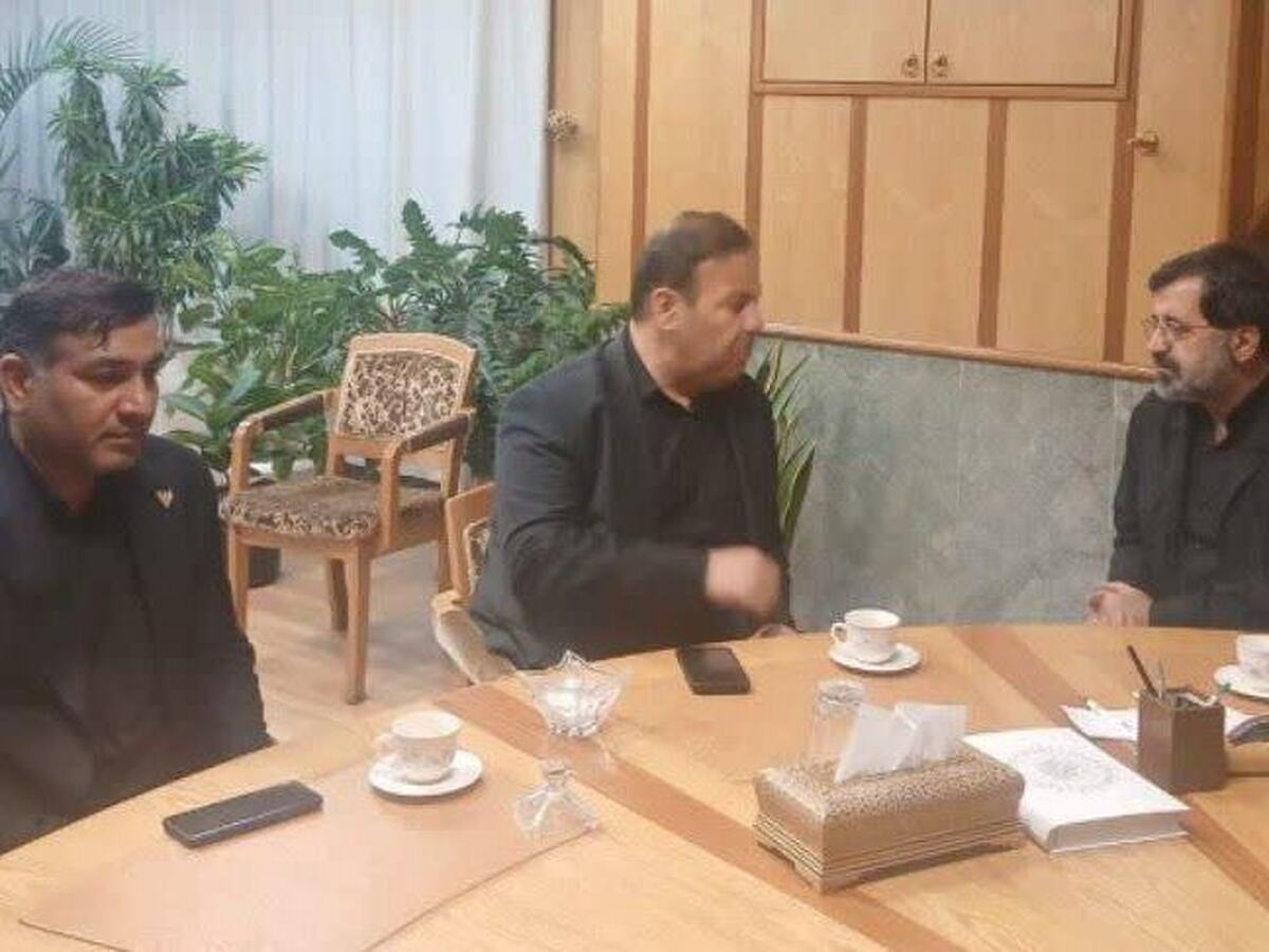 اعلام آمادگی کامل راه‌آهن برای خدمت‌رسانی به زائران تشییع رهبر شهید در قم