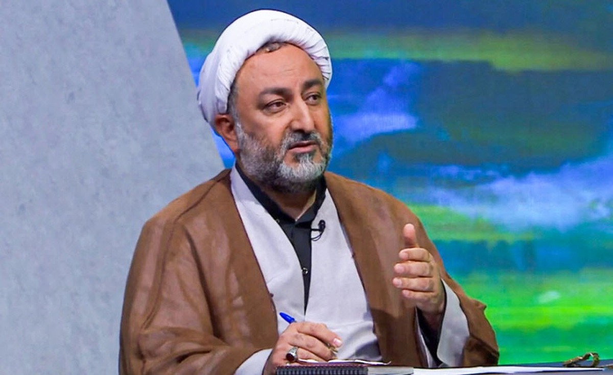 حضور دانشگاهیان در تشییع رهبر شهید، قدردانی از خدمات علمی و تجدید بیعت با رهبری جدید است