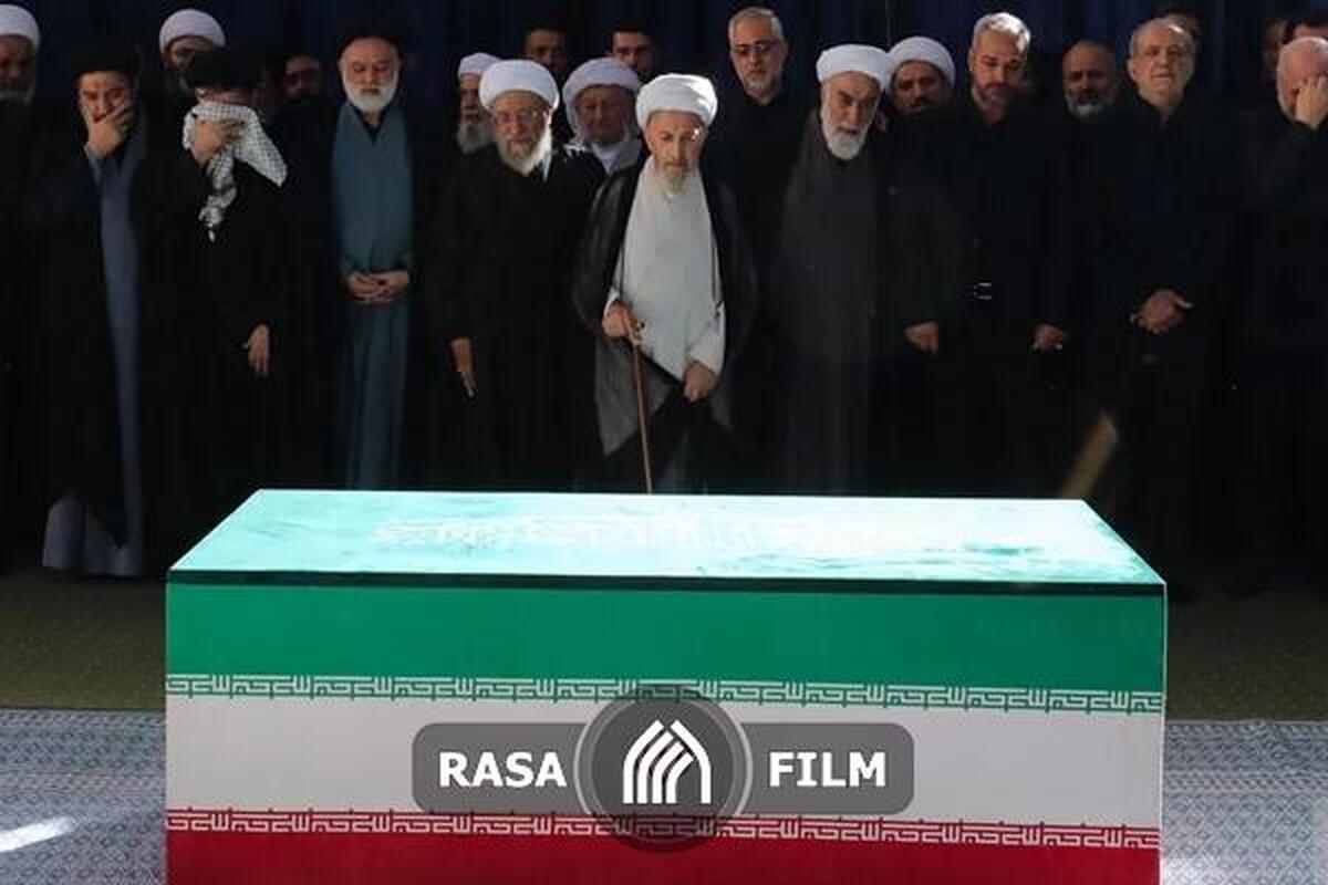 امام شهید مظلوم با خون خود درخت انقلاب را سیراب کرد