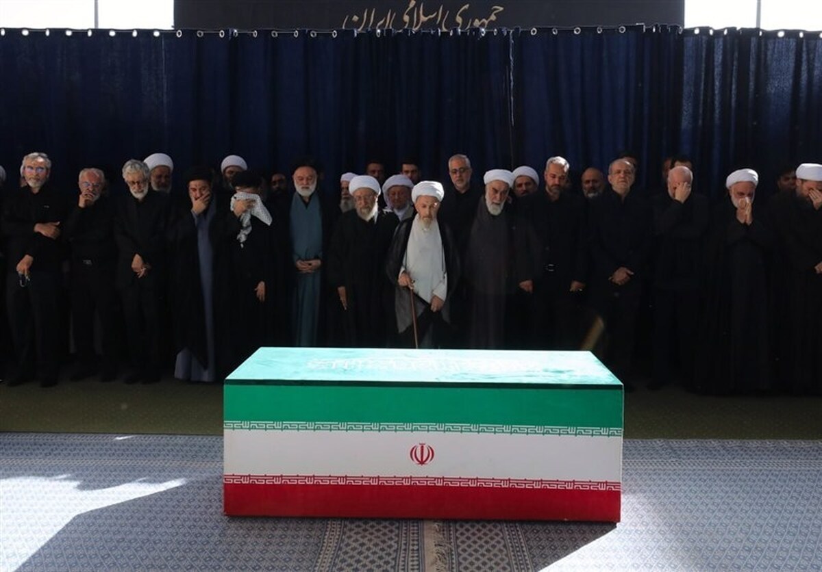 خون امام شهید فریاد خونخواهی را در جهان اسلام جاری کرد
