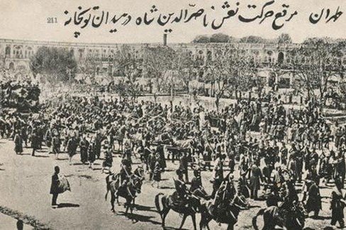 تقویمِ خاکسپاری‌ در تاریخ ایران