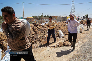 امداد رسانی مجاهدان عراقی حرکت النجباء عراق به مناطق سیل زده خوزستان