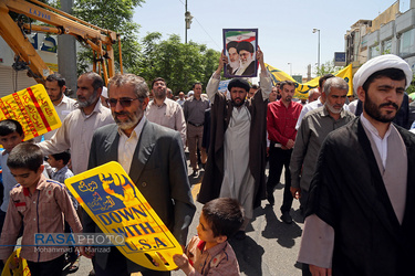 راهپیمایی نمازگزاران جمعه قم در حمایت از بیانیه شورای عالی امنیت ملی