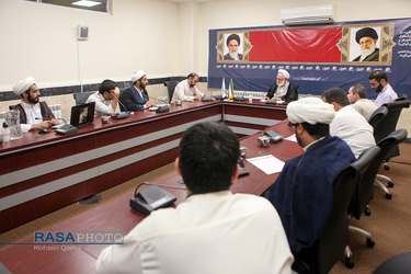 سیزدهمین گعده یادداشت خوانی نویسندگان حوزوی