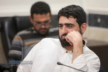 سیزدهمین گعده یادداشت خوانی نویسندگان حوزوی