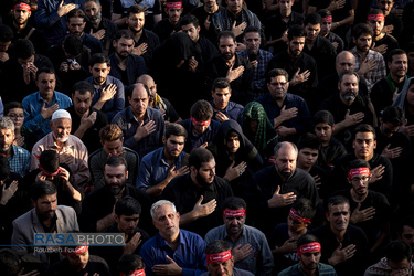 اجتماع بزرگ عاشقان اربعین حسینی در تهران