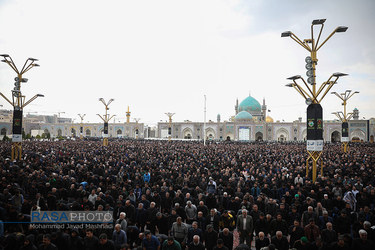 حرم مطهر رضوی در روز شهادت حضرت امام رضا (علیه السلام)