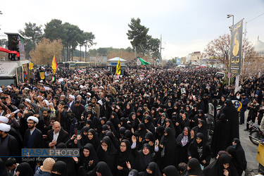 راهپیمایی نمازگزاران جمعه قم در پی شهادت سردار حاج قاسم سلیمانی