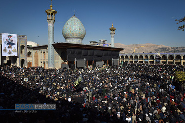 تجمع و راهپیمایی مردم غیور شیراز درپی شهادت سپهبد حاج قاسم سلیمانی