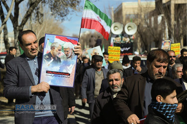 راهپیمایی مردم شهرکرد در حمایت از اقتدار و صلابت انقلاب اسلامی