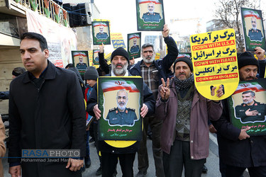 راهپیمایی نمازگزاران مشهد در حمایت ازسپاه و اقتدار و امنیت نظام اسلامی