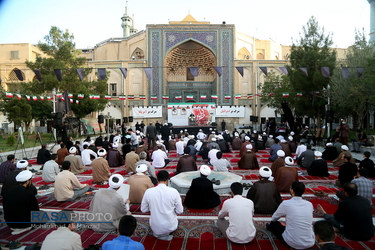 مراسم بزرگداشت سالروز قیام ۱۵ خرداد در مدرسه فیضیه قم