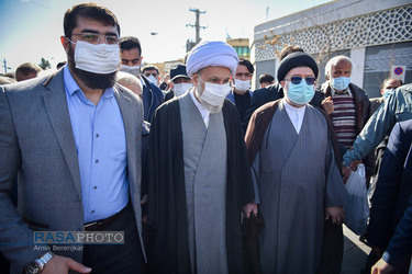 راهپیمایی نمازگزاران شیراز در حمایت از مردم مظلوم یمن‎‎