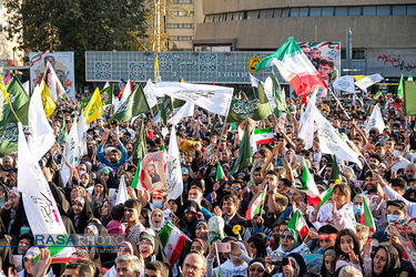 جشن بزرگ میلاد حضرات پیامبراعظم و امام جعفر صادق (صلوات الله علیهم) در میدان، ولی عصر تهران