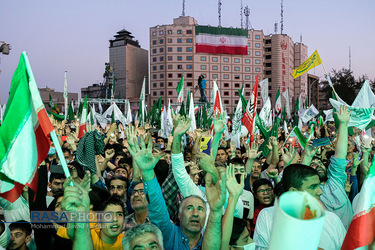 جشن بزرگ میلاد حضرات پیامبراعظم و امام جعفر صادق (صلوات الله علیهم) در میدان، ولی عصر تهران