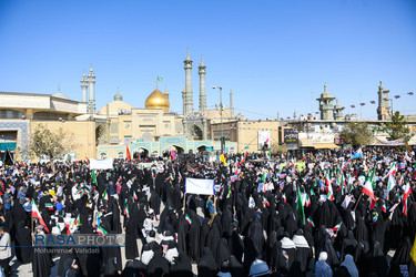 راهپیمایی باشکوه ۱۳ آبان در قم