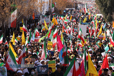 راهپیمایی باشکوه مردم قم در جشن پیروزی انقلاب