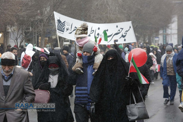 راهپیمایی عظیم مردم مشهد در سالروز یوم الله ۲۲ بهمن