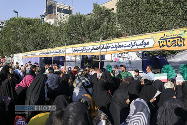 جشن بزرگ امام رضایی‌ها در مشهد مقدس