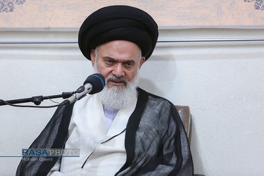 دیدار مدیرعامل و اعضای خبرگزاری رسا با رئیس جامعه مدرسین حوزه علمیه قم