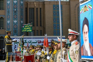 مراسم صبحگاه مشترک نیروهای مسلح در مسجد مقدس جمکران