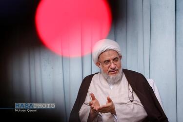 دیدار مدیرعامل و اعضای خبرگزاری رسا با آیت الله محسن اراکی