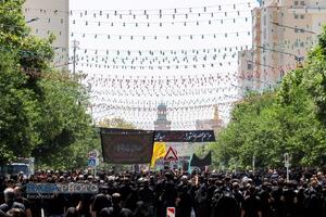 عزاداری روز عاشورای حسینی (ع) در مشهد