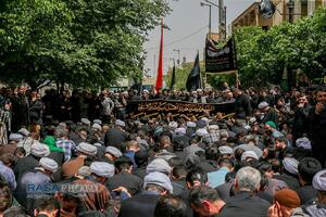 دسته عزادری روز شهادت حضرت امام صادق (ع) با حضور آیت الله وحید خراسانی