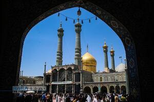 حال‌وهوای حرم کریمه اهل‌بیت(س) در سالروز میلاد امام رضا(ع)