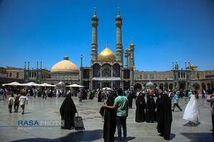 حال‌وهوای حرم کریمه اهل‌بیت(س) در سالروز میلاد امام رضا(ع)