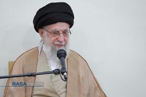 دیدار دست‌اندرکاران کنگره شهدای امدادگر با رهبر انقلاب