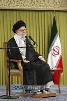دیدار معلمان با رهبر معظم انقلاب