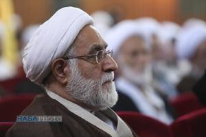 اولین اجلاسیه سراسری ایمان و‌امید امام خمینی (ره) در اندیشه امام خامنه‌ای
