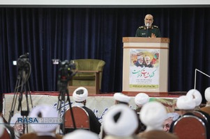 تصاویری از فرمانده شهید سپاه پاسداران انقلاب اسلامی سردار حسین سلامی
